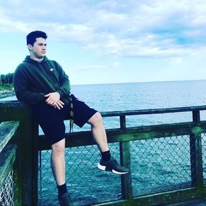 Meet your Posher, Matthew